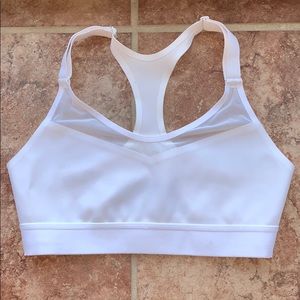 Victoria Sport Incredible Ultra Light Sports Bra